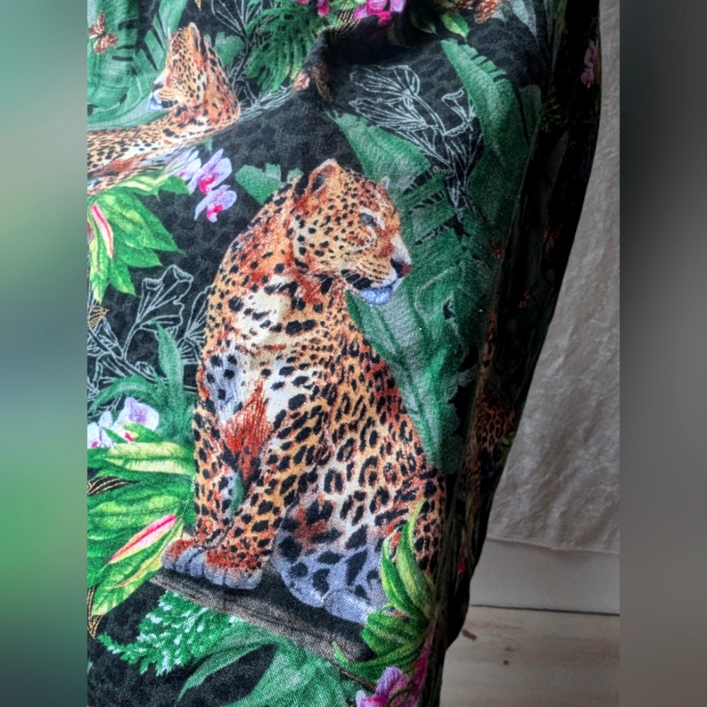 VTG Tropical leopard Orchid Print Skirt Mini